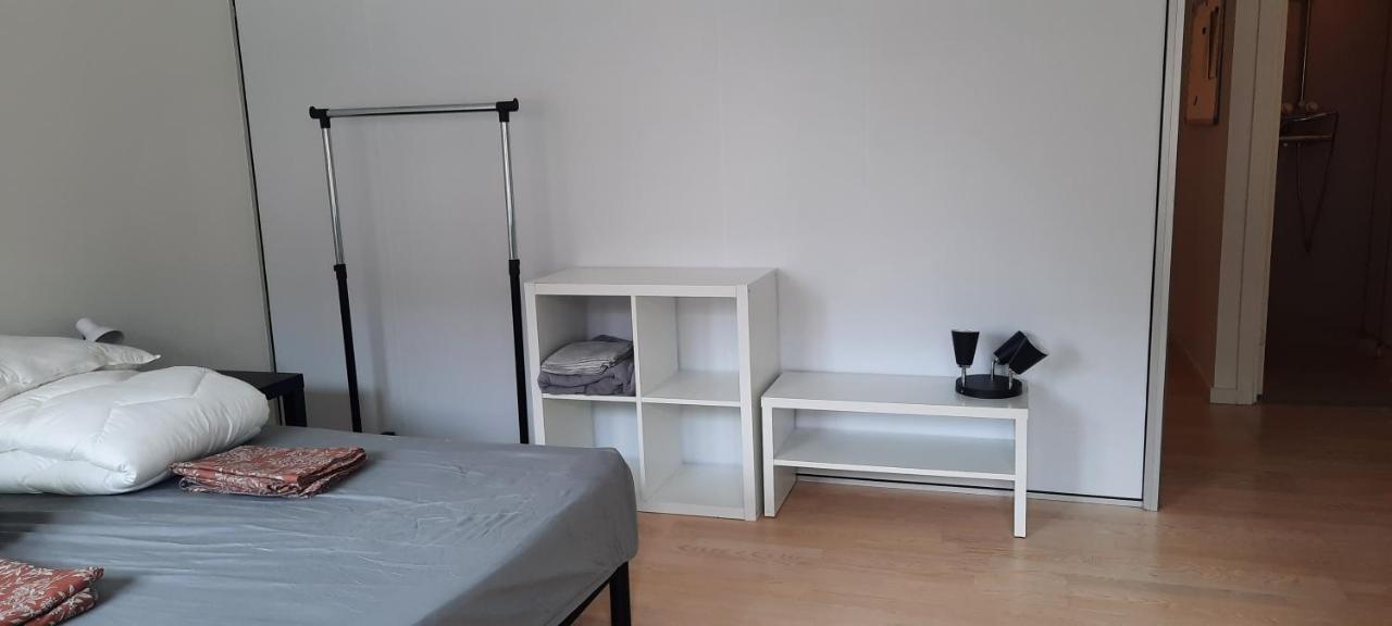 Private Room In A Shared Apartment Оденсе Экстерьер фото