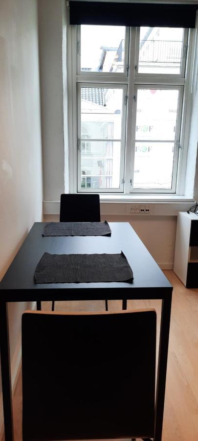 Private Room In A Shared Apartment Оденсе Экстерьер фото