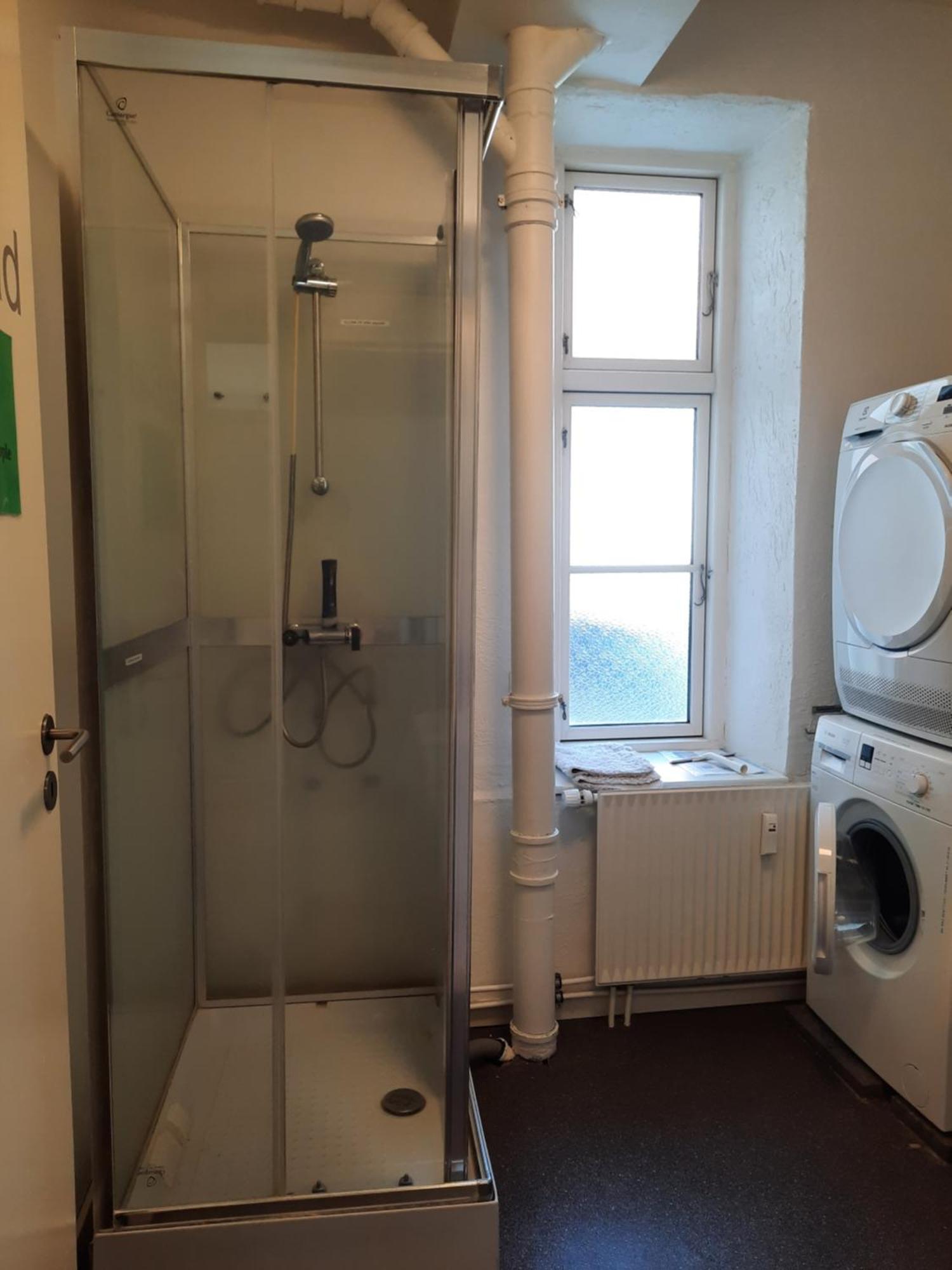 Private Room In A Shared Apartment Оденсе Экстерьер фото